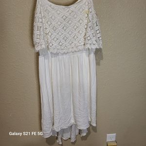 #20 Womens 2X {19] White No Boundaries Sleeveless Dress